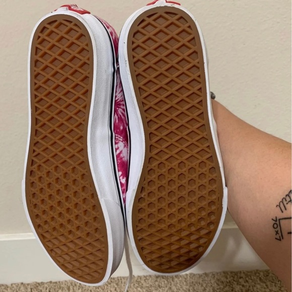 Vans Doheny - Picture 3 of 4